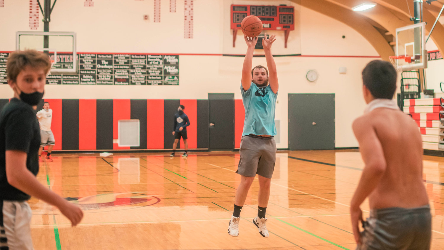 A player is left open for a 3-point shot on Sunday at Mossyrock High School.