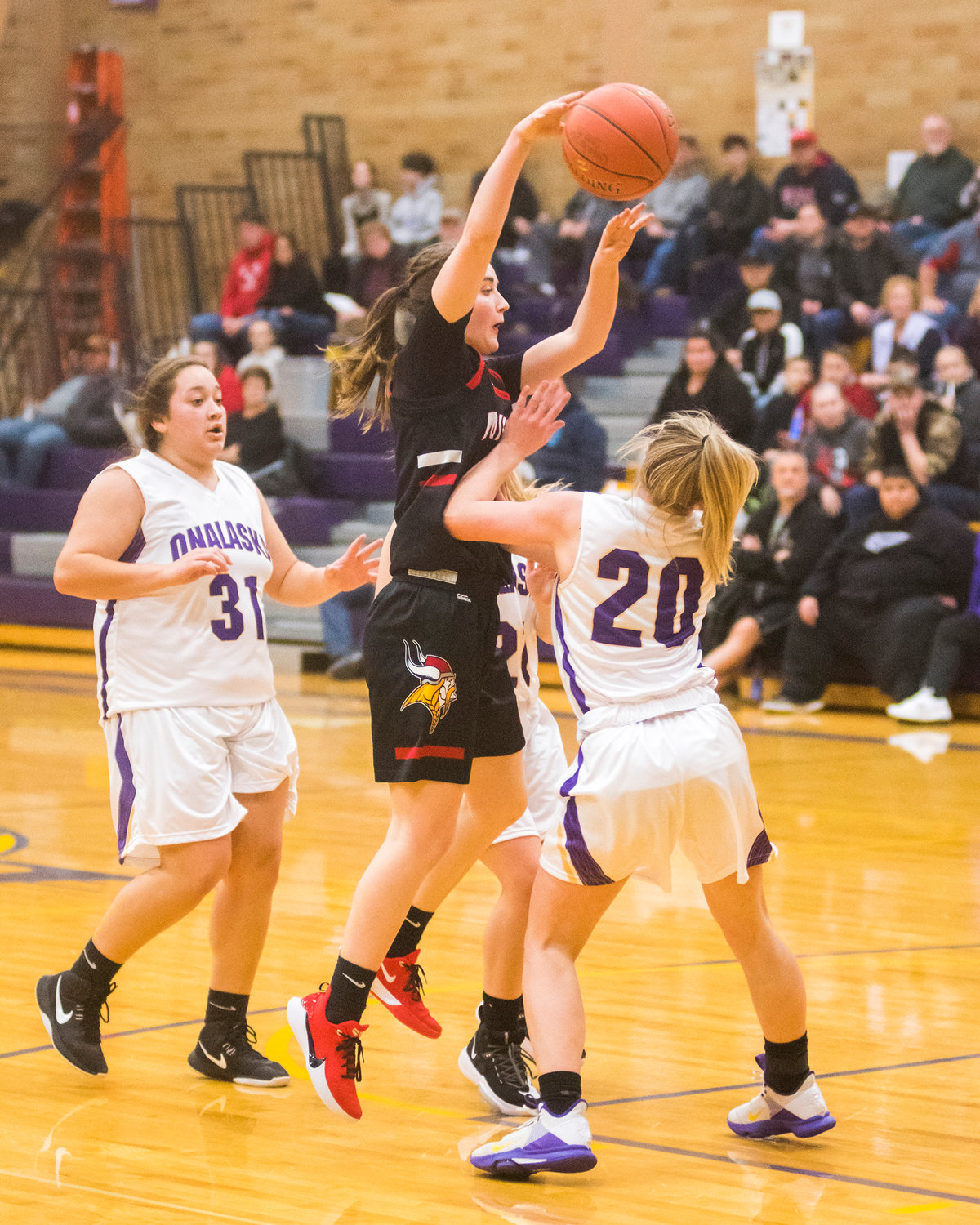 Images from a Central 2B girls basketball game between Onalaska and Mossyrock played Thursday night in Onalaska.
