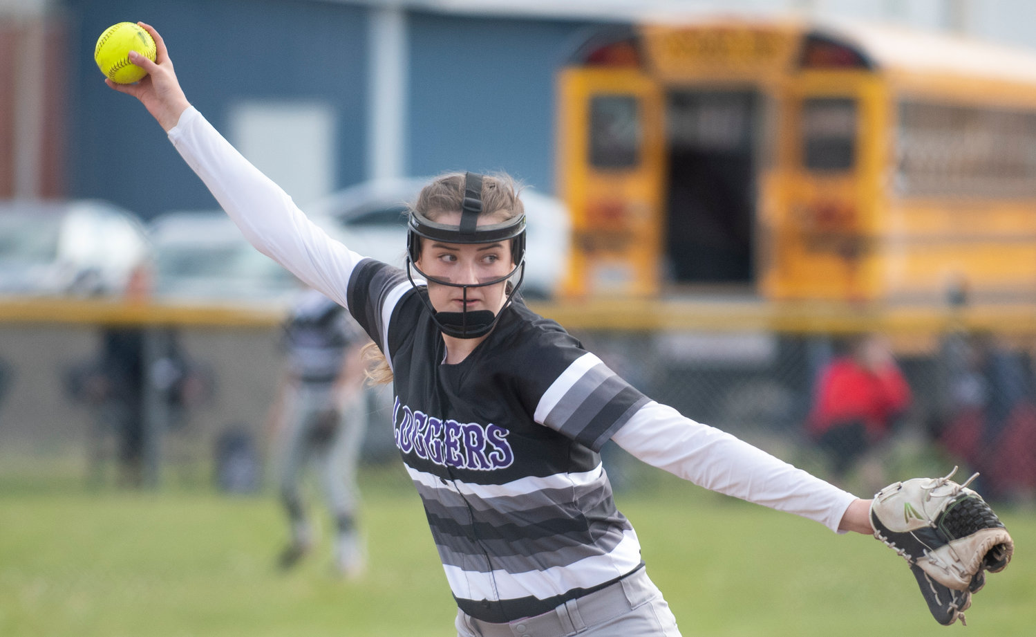Onalaska eighth grader Lisa Liddell pitches in relief against Adna on Tuesday.