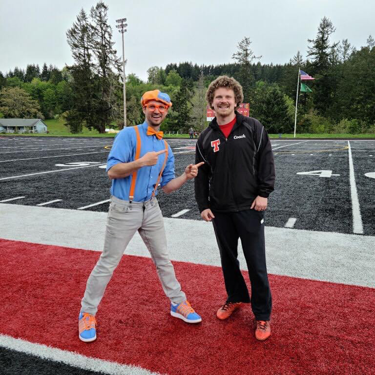 Blippi and Tenino High Sschhol soccer coach Kevin Schulz pose for a photo last week.
