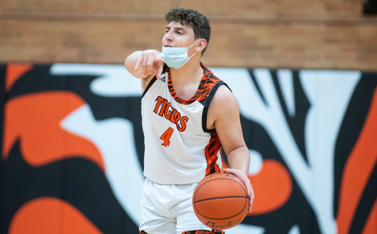 Centralia point guard Brady Hoyt calls out an offensive set against Tumwater.