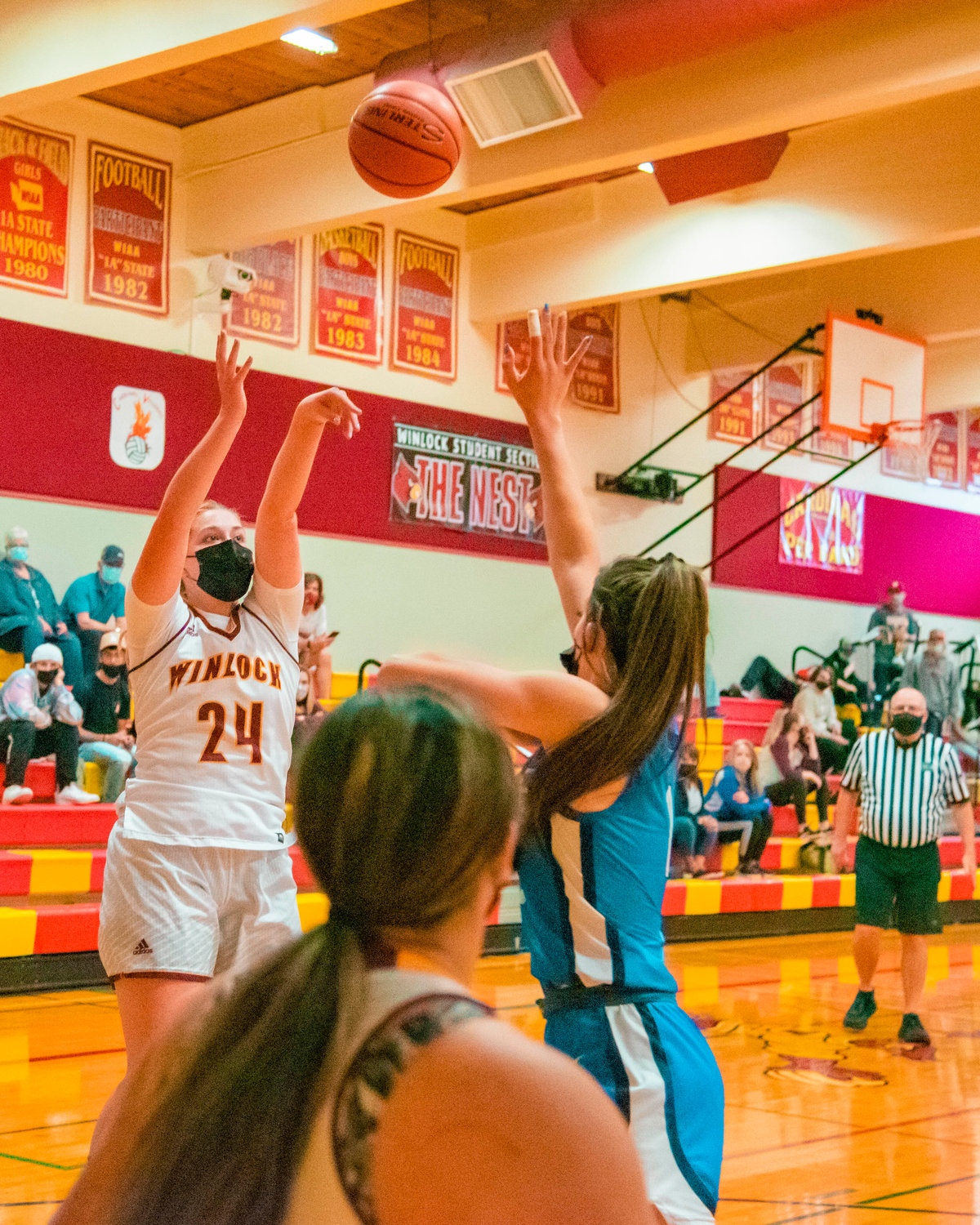 Winlock’s Addison Hall (24) puts up a shot during a game on Thursday.