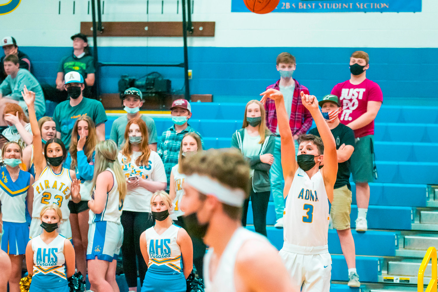 Adna’s Braeden Salme (3) makes a three-point shot during a game against Winlock on Friday.