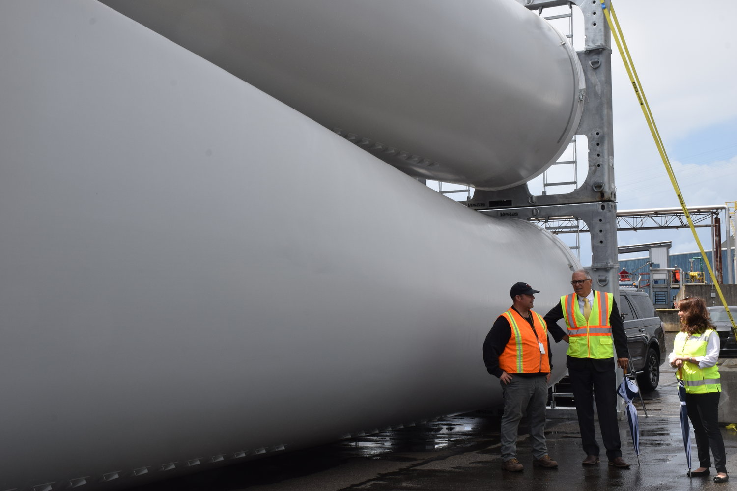 Gov. Jay Inslee see the arrival of wind turbine components earlier this year in Clark County.