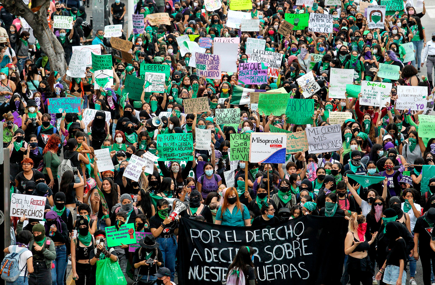Supporters of the legalization of abortion take part in a demonstration in the framework of the International Safe Abortion Day, in Guadalajara, Mexico on September 28, 2020. (Ulises Ruiz/AFP/Getty Images/TNS)