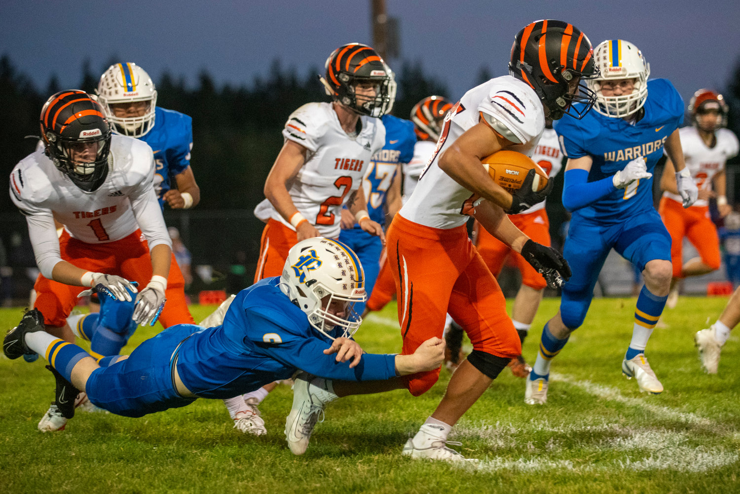 Rochester’s Tate Quarnstrom (2) lays out to get a hand on Centralia’s Anthony Saucedo (27) on Saturday, Oct. 2, 2021.