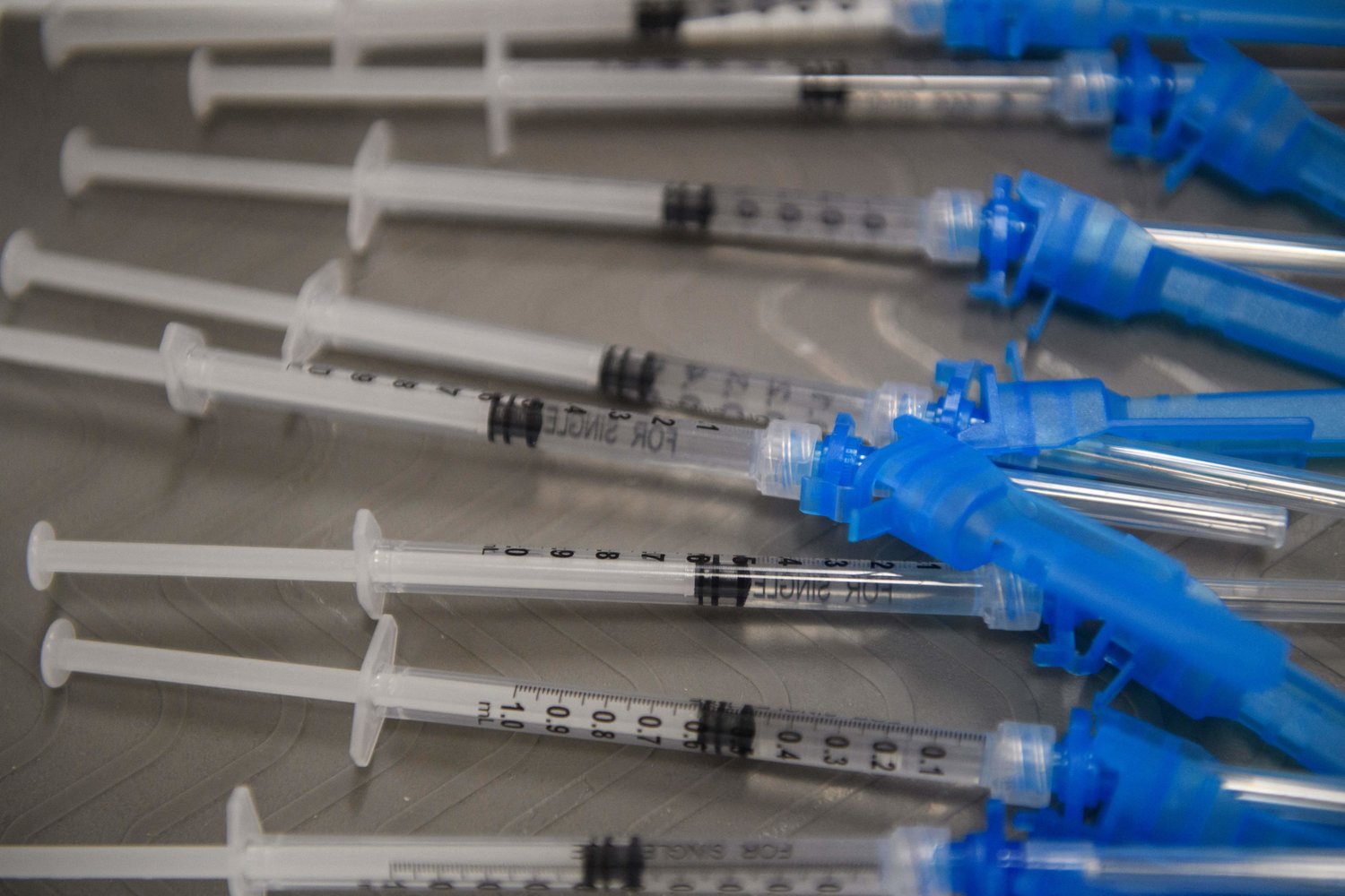 Syringes with doses of the Johnson & Johnson COVID-19 vaccine. (Patrick T. Fallon/AFP via Getty Images/TNS)