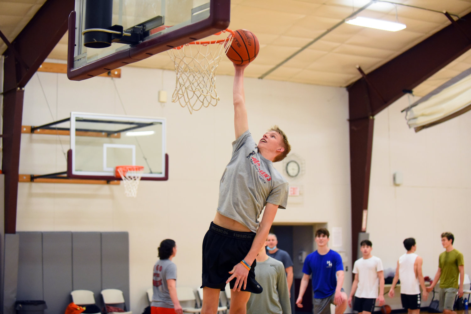W.F. West's Evan Tornow goes for a dunk during practice Nov. 18.