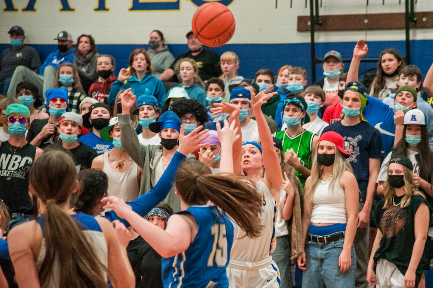 Adna’s Kaylin Todd (5) makes a 3-point shot during a game against La Center Wednesday night.