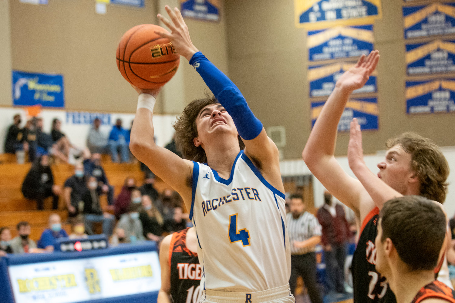 Rochester's Sawyer Robbins (4) goes up for a layin against Centralia at home on Jan. 19.