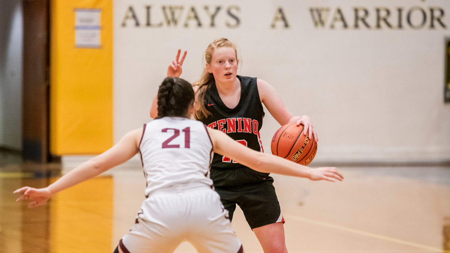 Tenino’s Abby Severse (12) calls a play during a game Saturday in Rochester.