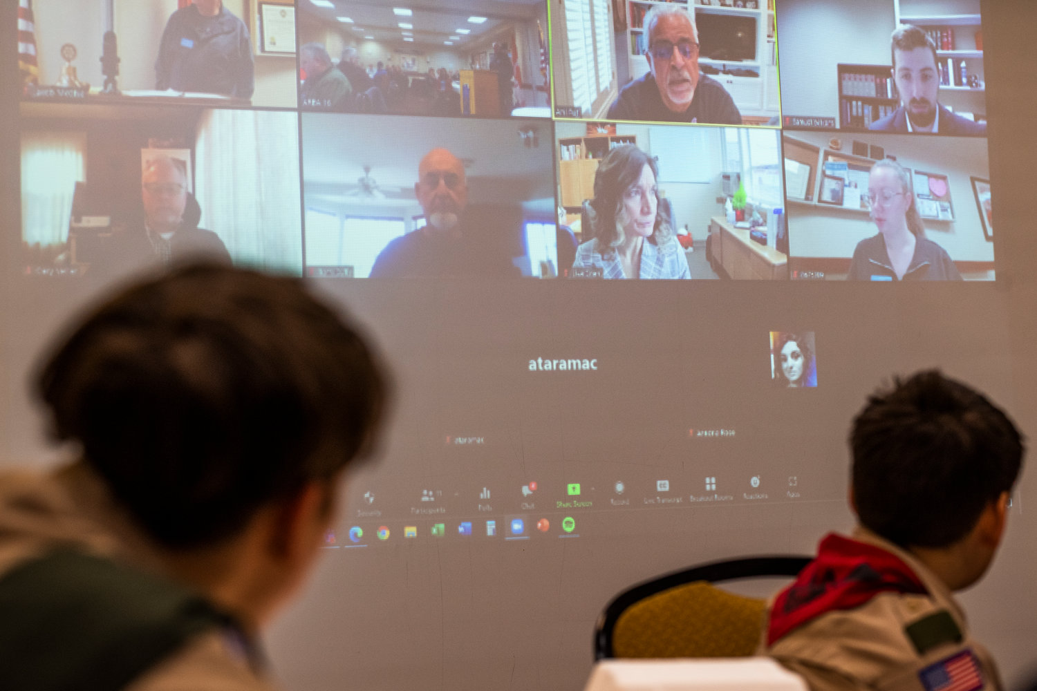 Anil Puri, of Centralia, speaks via Zoom about Twin Cities Rotary Club assistance to Ukrainian refugees in Poland during a meeting at the Holiday Inn Express in Chehalis Friday morning.
