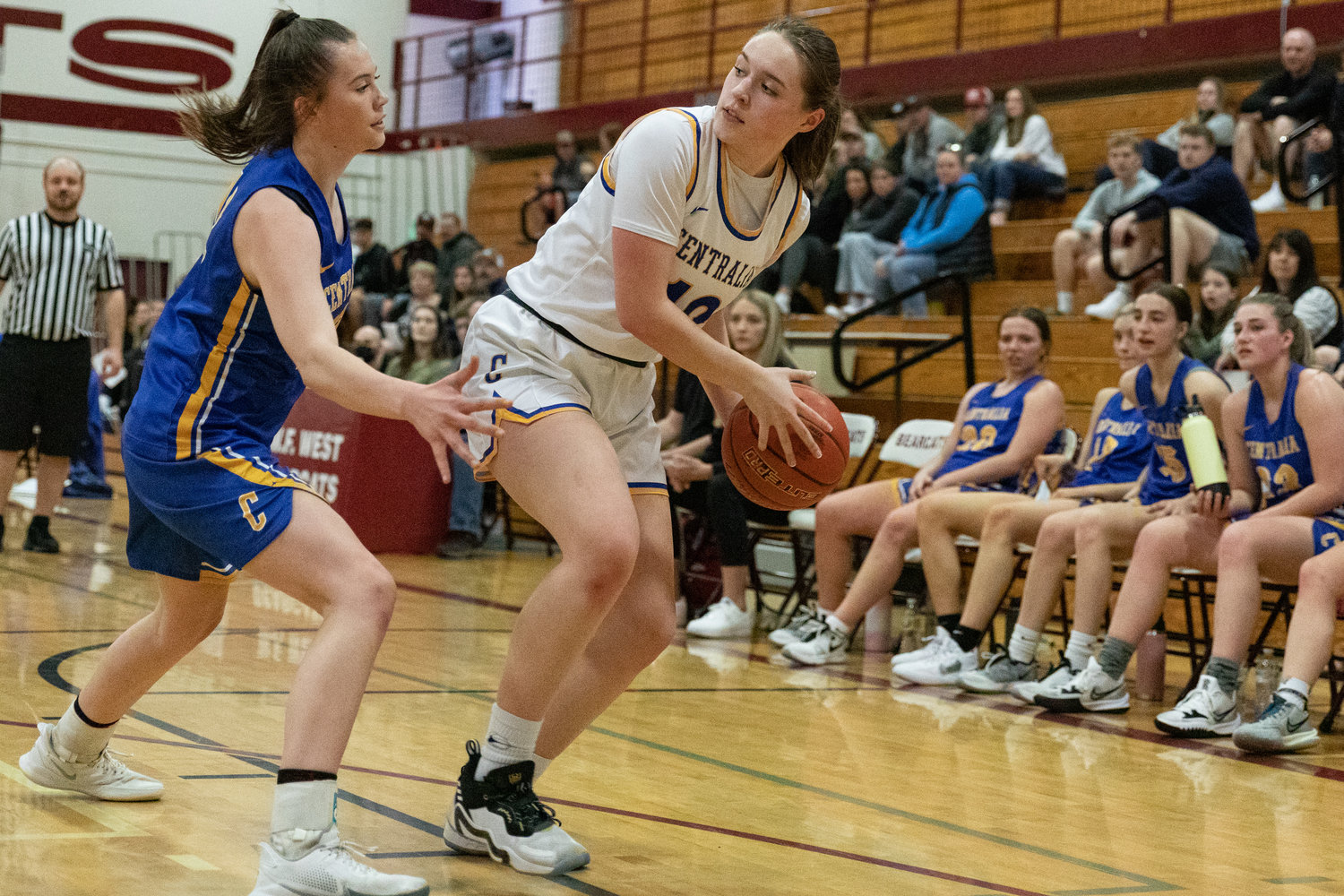 Winlock forward Madison Vigre scans the defense at the SWW Senior All-Star Game March 26 at W.F. West.