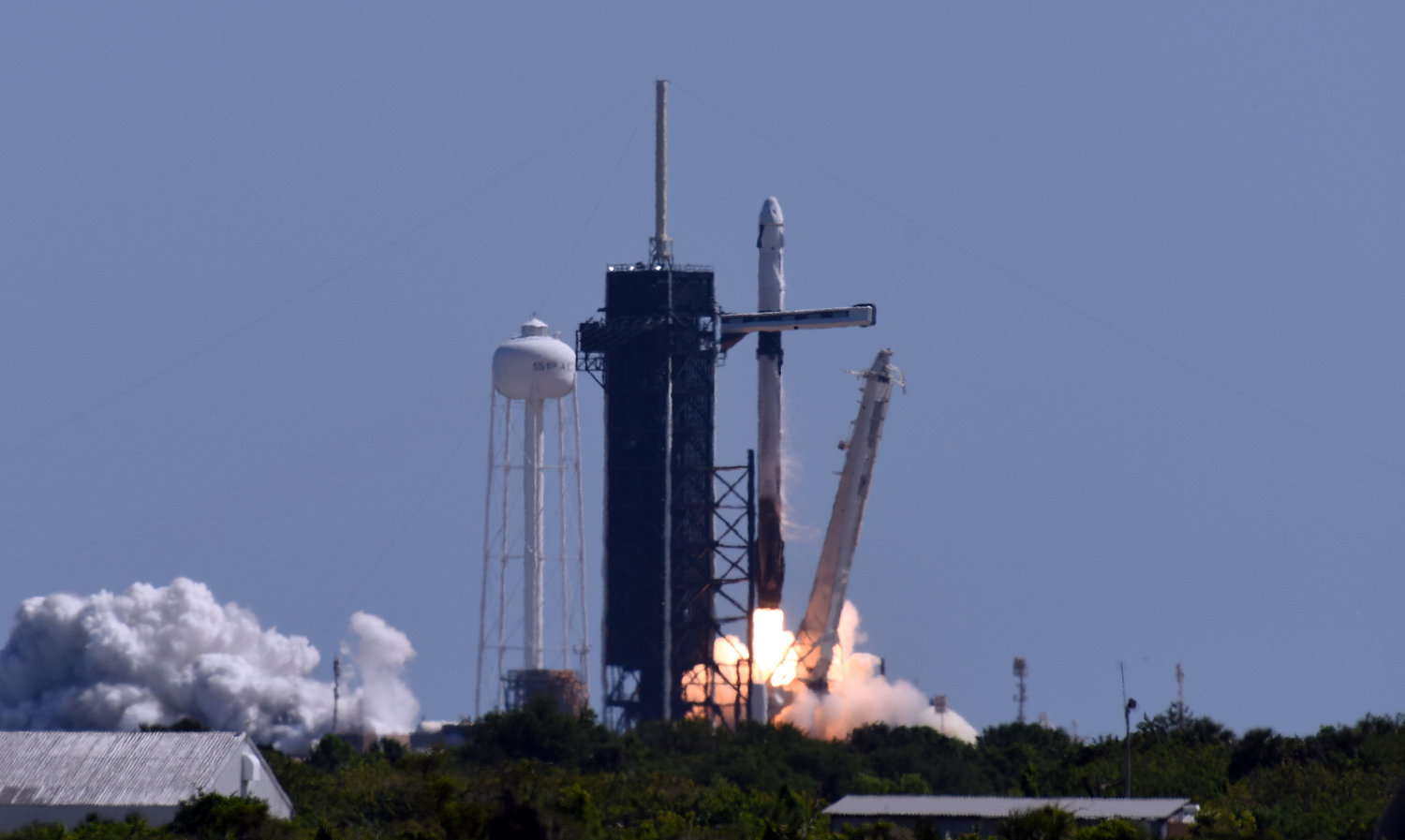 The SpaceX Falcon 9 rocket lifts off carrying the Crew Dragon spacecraft on a commercial mission managed by Axiom Space, at Kennedy Space Center, April 8, 2022, in Cape Canaveral, Florida. (Red Huber/Getty Images/TNS)
