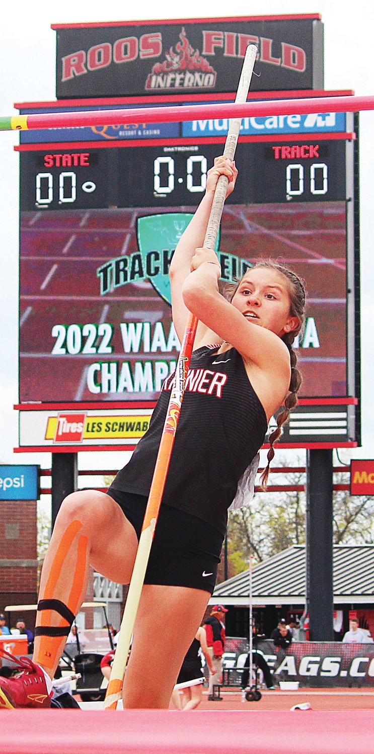 Rainier's Ella Marvin starts her vault during the State 1B/2B/1A Track and Field Championships in Cheney on Friday, May 27, 2022.