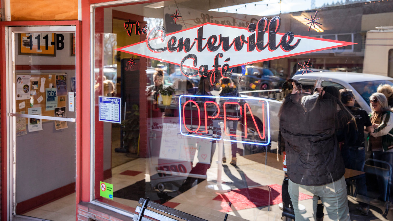 The Centerville Cafe is located at 111 North Tower Avenue in Centralia.