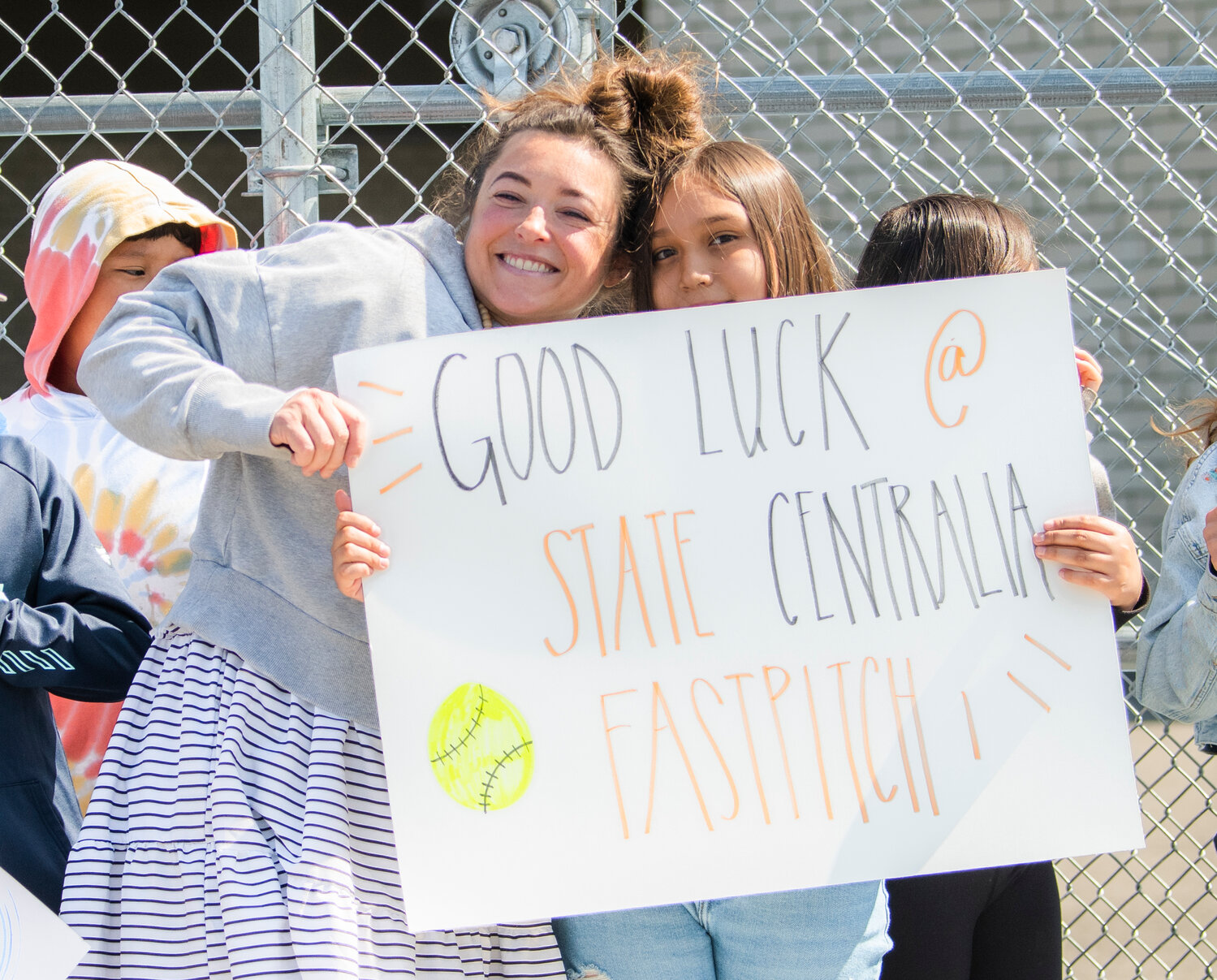 Students and teachers at Fords Prairie Elementary School on Thursday morning celebrate the Centralia High School fastpitch team as they head to state.